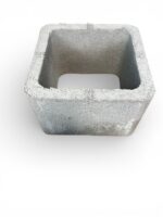 Horn 30×30 din rocă vulcanică (m)